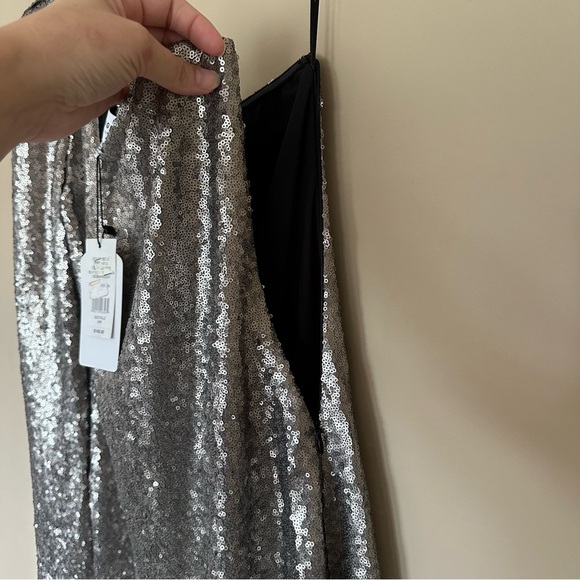 Highline Collective Womens M Cocktail Dress One Shoulder Long Sleeve Mini Silver - Picture 7 of 9